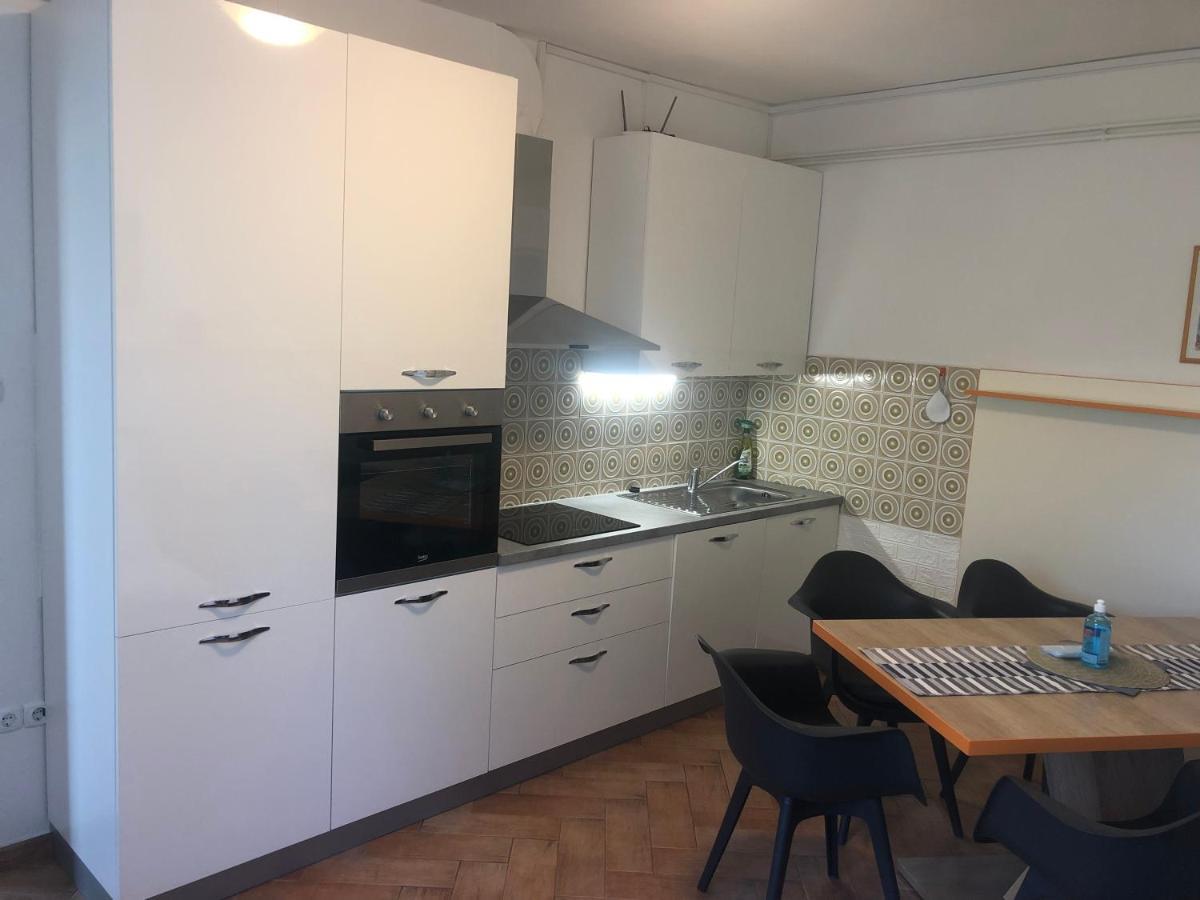 Apartment Iris Порторож Екстериор снимка